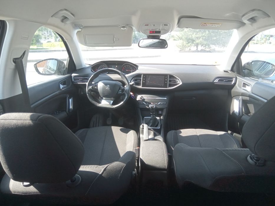 Peugeot 308 SW /2020 /1.2 BENZINA 130 CP /7.100€