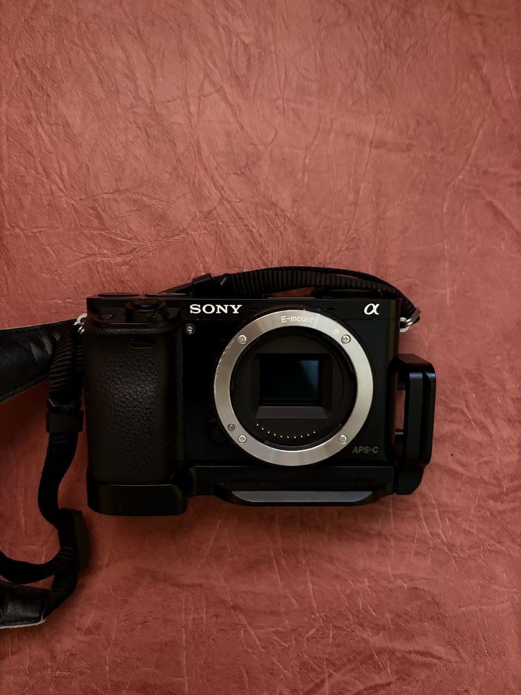 Sony a6000+kit обектив