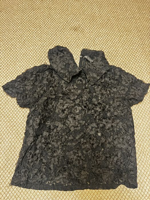 Дантелена черна блуза Зара