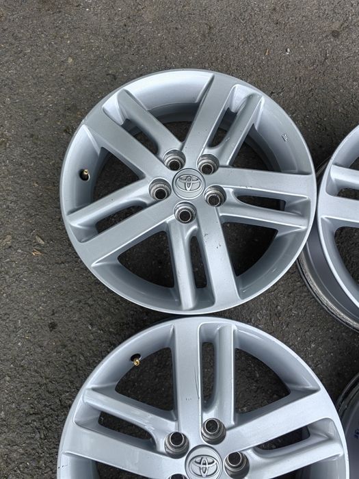 Оригинални джанти за Тойота (TOYOTA) 16"