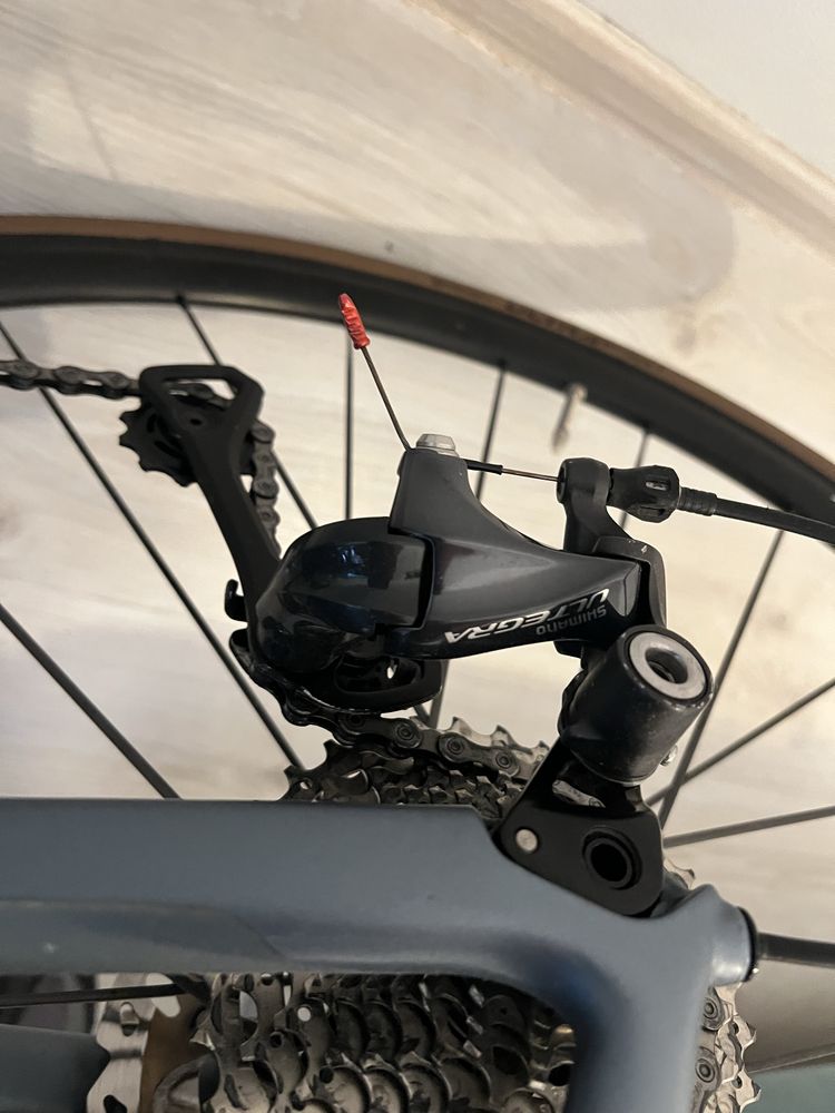 Cursiera carbon SCOTT SOLACE 7.7 kg full Carbon disc  marimea L