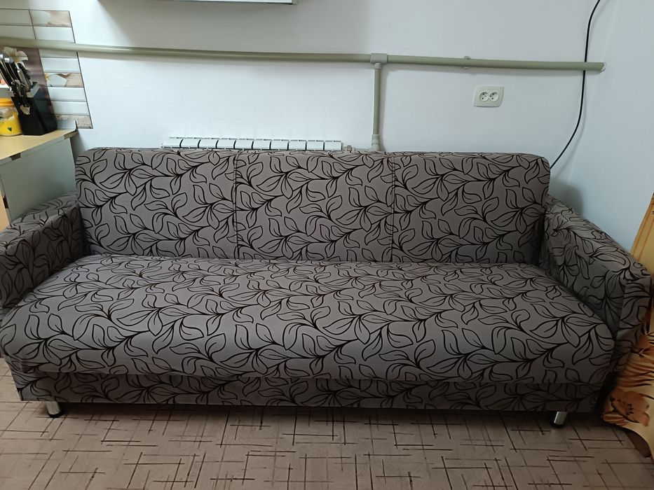 Продам       диван