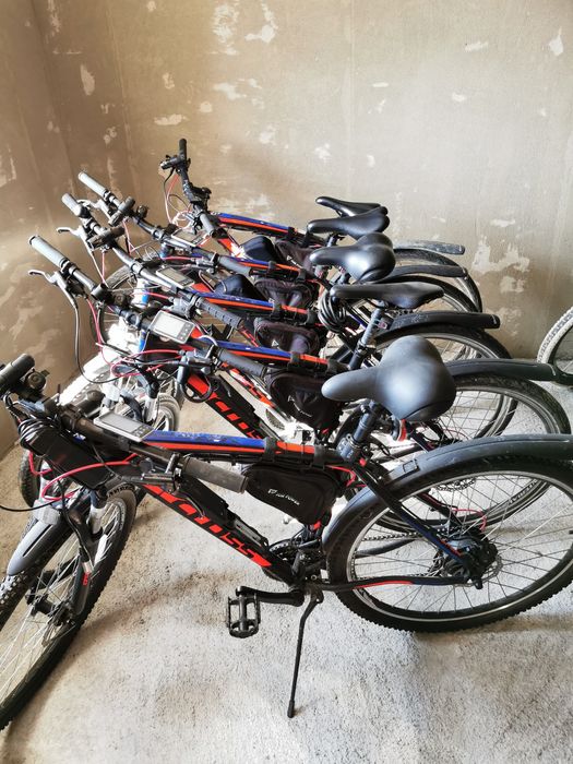 Închiriere biciclete electrice, livrare mâncare chirie Tazz Glovo Bolt