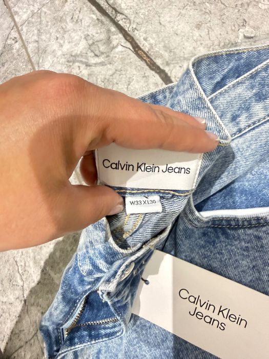 Calvin Klein Mom jeans
