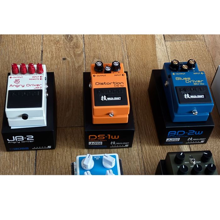 Като нови - Ефекти за китара - Strymon, BOSS WAZA, EHX, tc, Blackstar