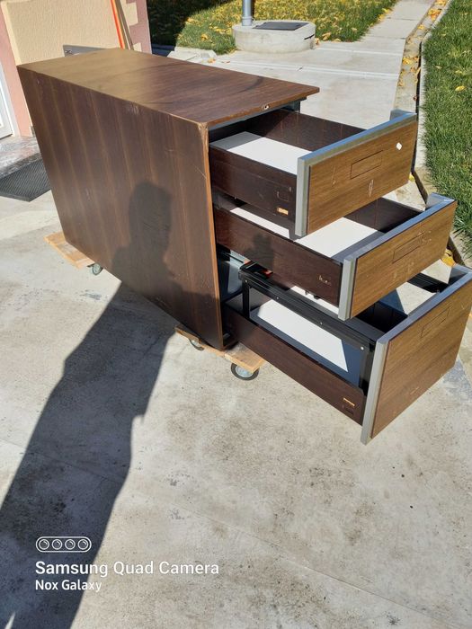 Mobila insula de bucatarie multifunctionala