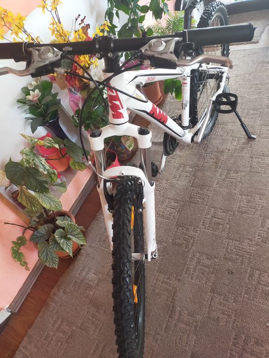 Bicicleta KTM impecabila