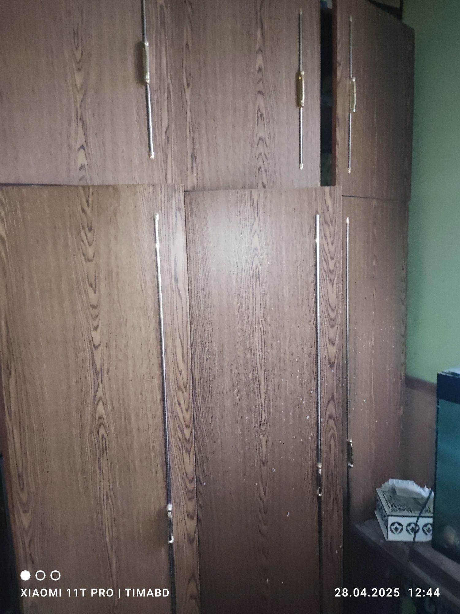 Продам стенку 5 секций