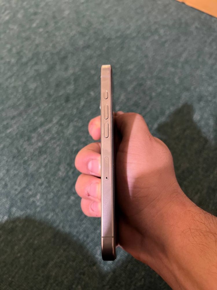 Iphone 15 pro 128 gb