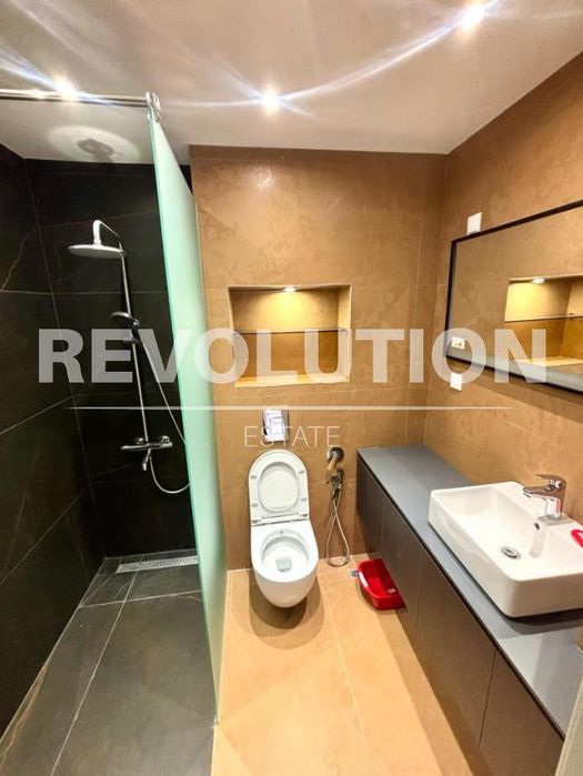 Продава се Тристаен апартамент в Пловдив, Съдийски - 103 кв.м за 1602 €/кв.м - Снимка #5