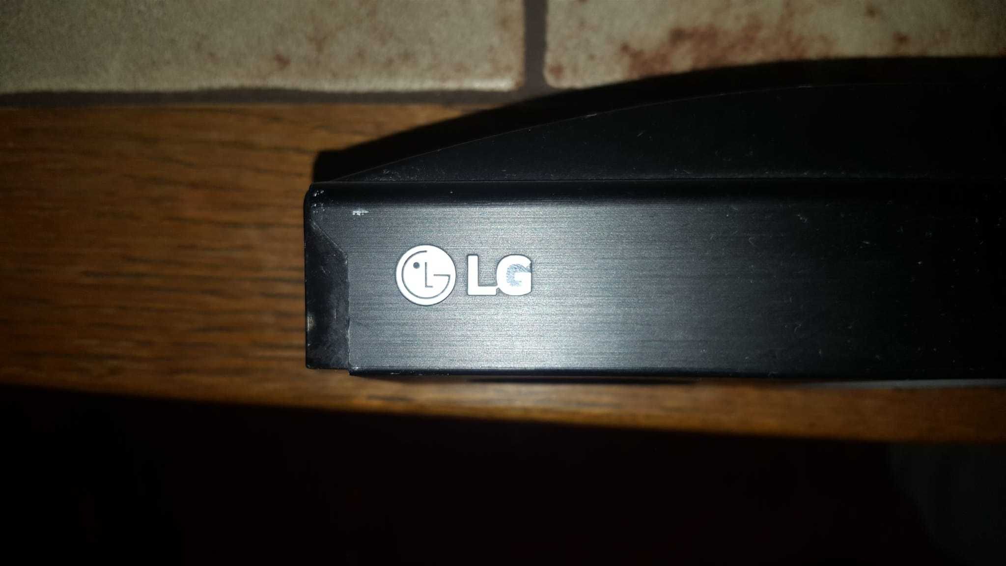 LG SH3B 300W 2.1CH. Soundbar