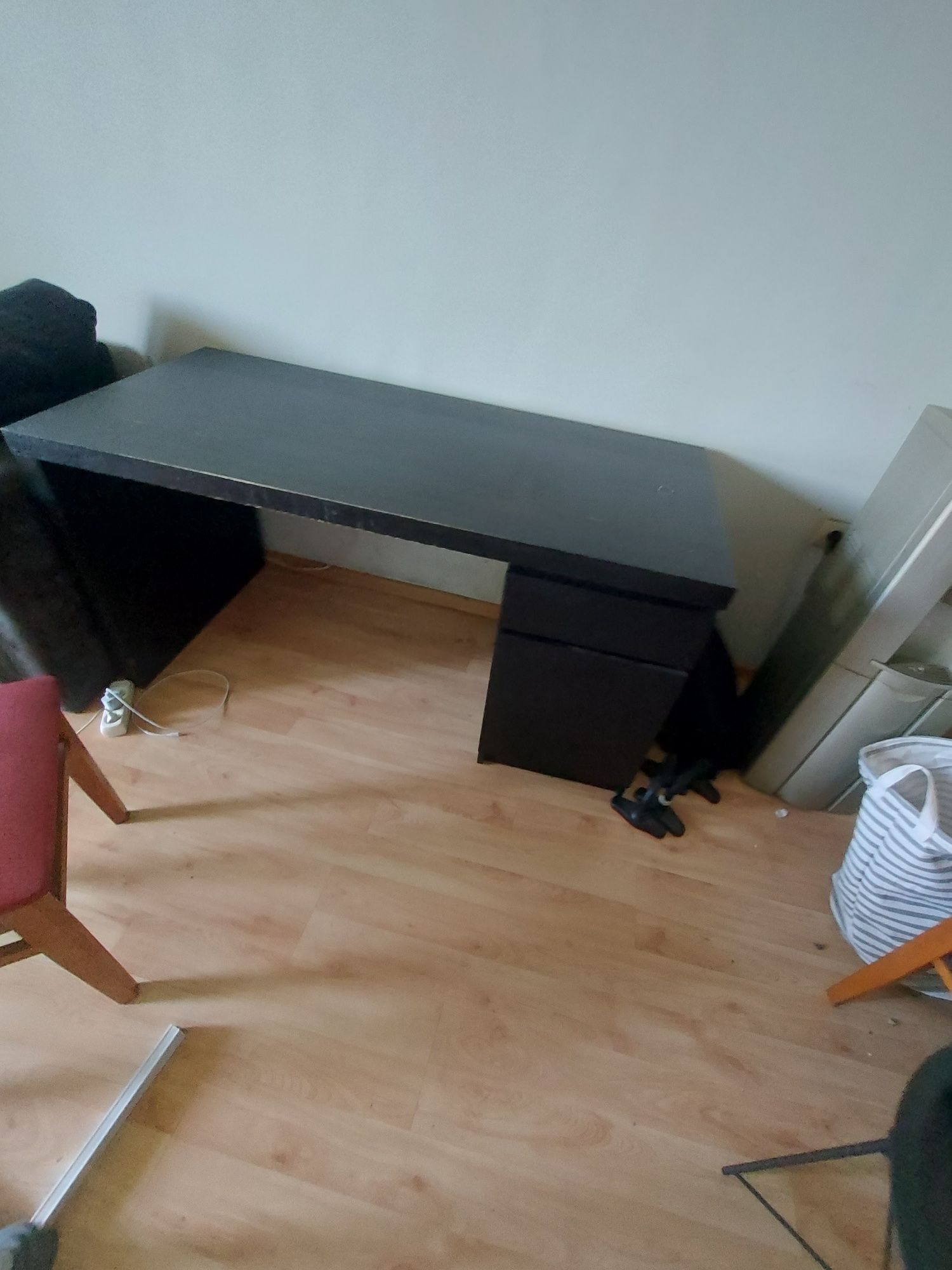 бюро ikea malm използвано