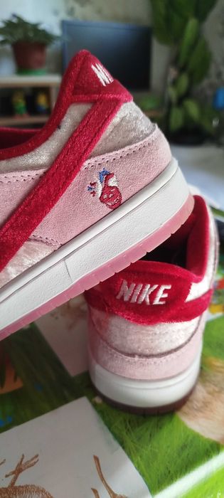 Nike SB dunk low strange love, Nike, Reebok