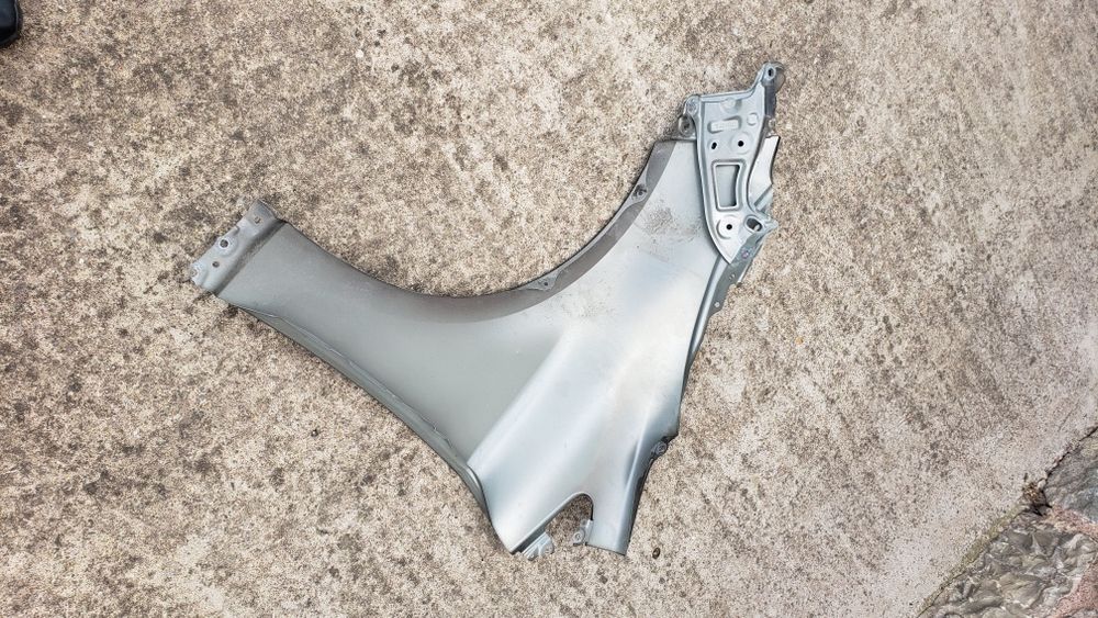 Преден десен калник Toyota Corolla 2018-25г.