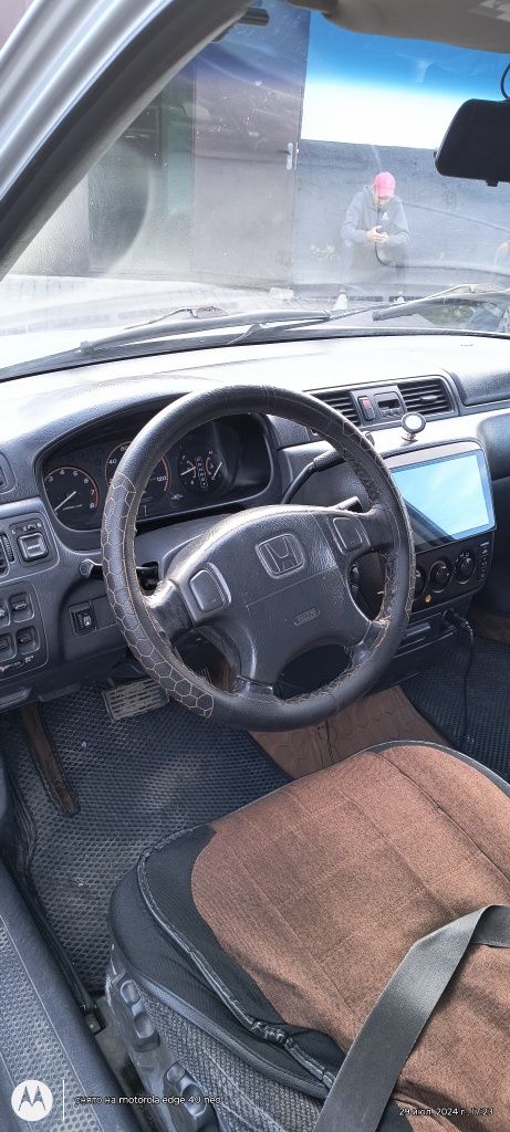 Продам а/м хонду срв рд1 2001г отличном состаяние..