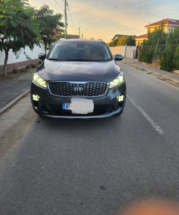 Kia Sorento Proprietar vand masina personala KIA SORENTO
