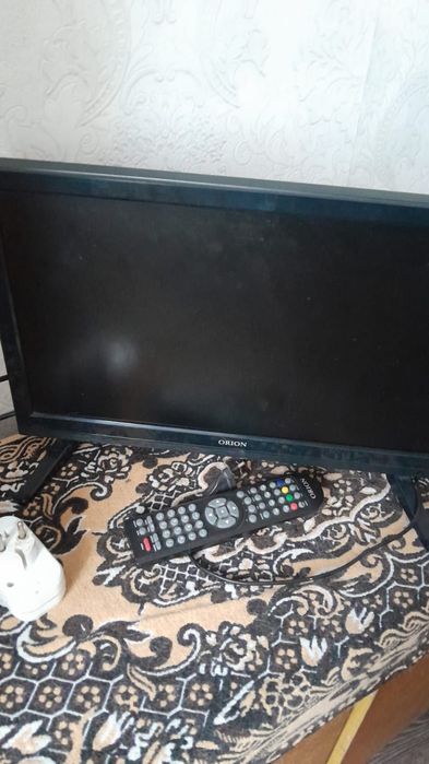 Продам телевизор срочно