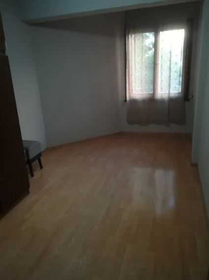 Дава се под наем Тристаен апартамент в Бургас, Възраждане - 85 кв.м за 225 € - Снимка #9