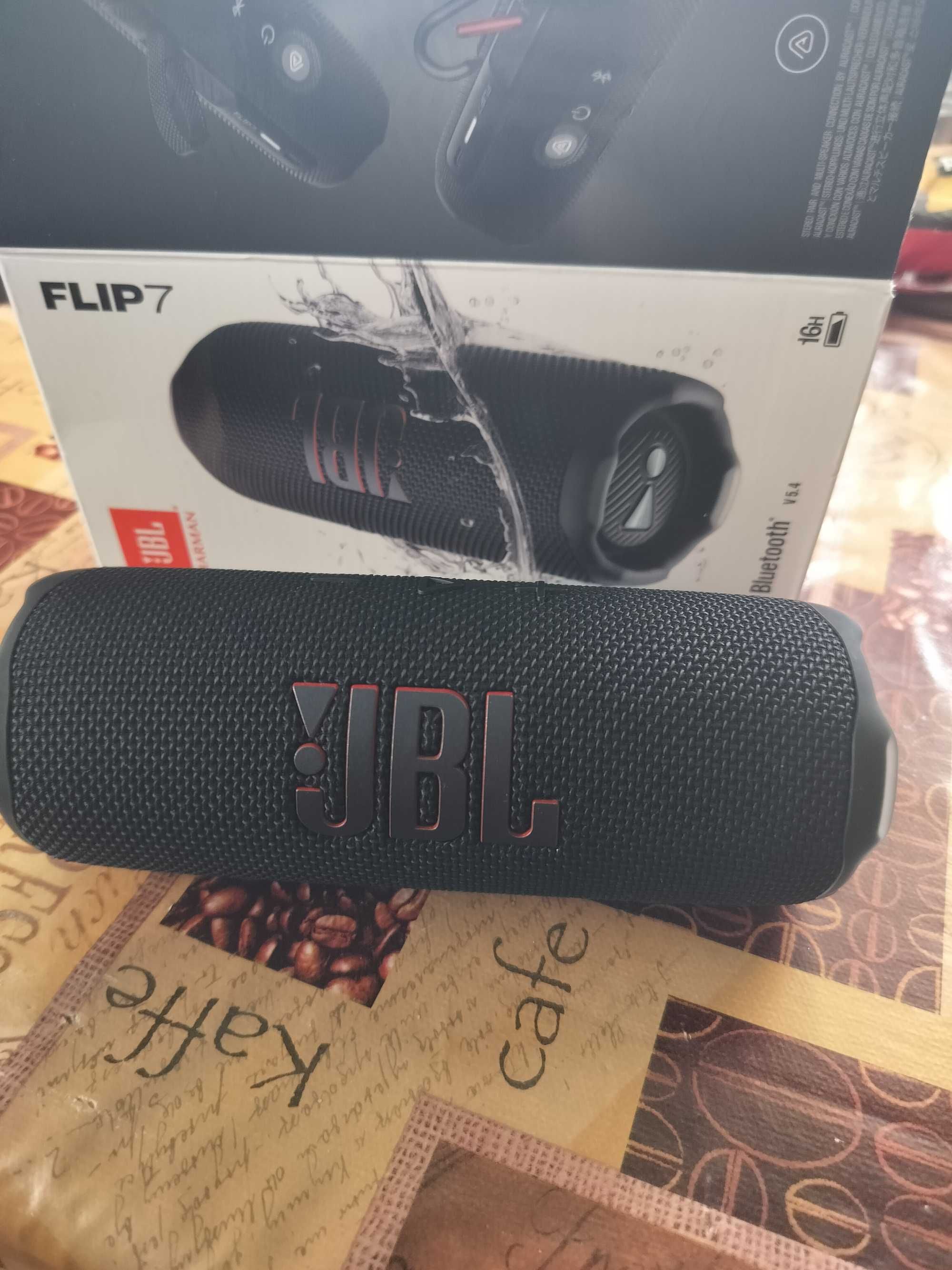 Преносима тонколона JBL Flip7 Водоустойчева. Нова