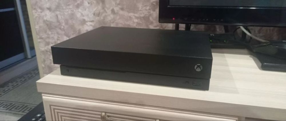 Xbox One X 1 Tb
