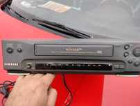Видео VHS за видео касети 3 броя.