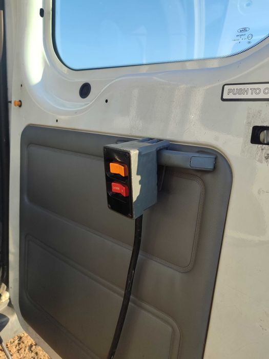 Инвалидна рампа за микробуси