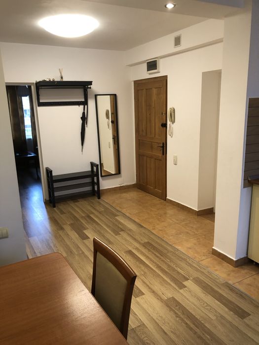 Apartament 4 camere în zona Scala