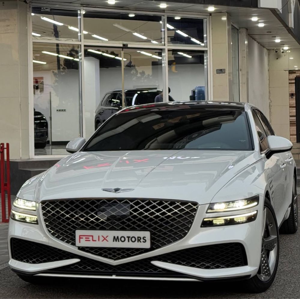 Genesis G80 2.5 L Turbo