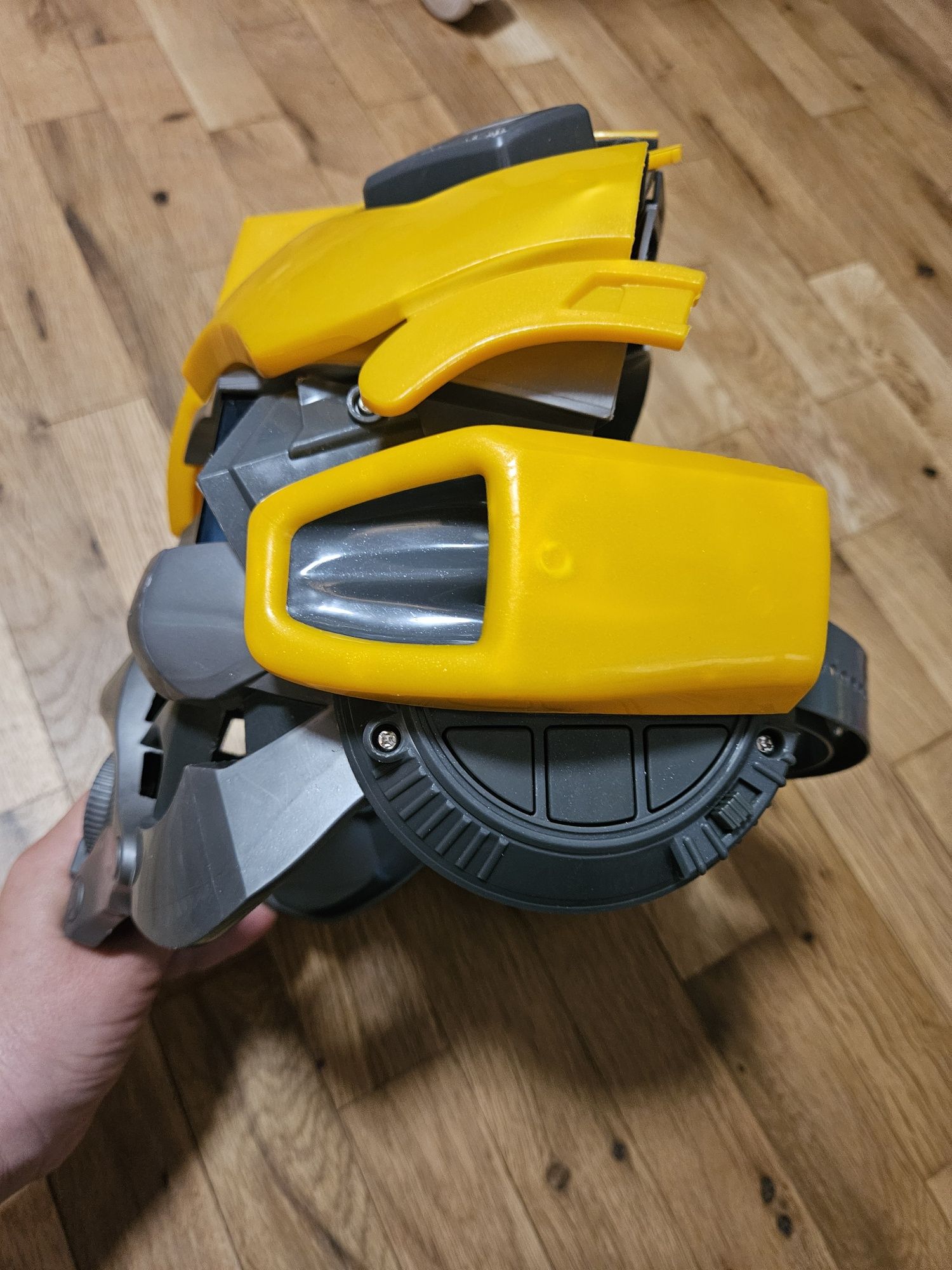 Маска Бъмбълби / Bumblebee