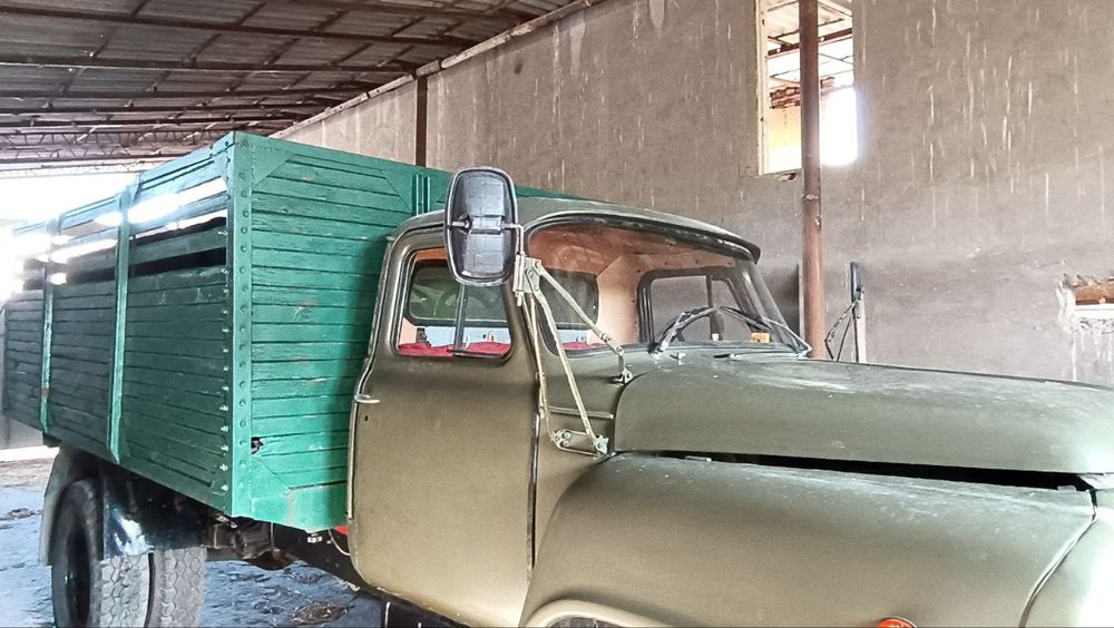 Газ -53 . Бочкаси билан.