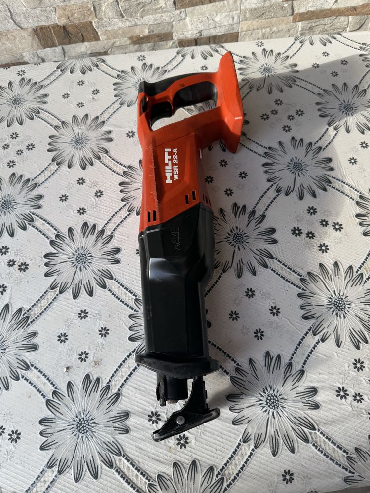 Hilti WSR 22-A AVR - Акумулаторен саблен трион