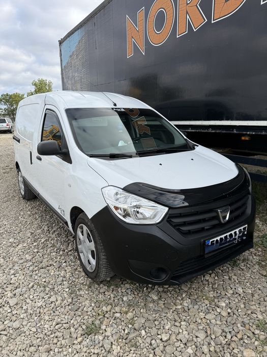 Vand / Schimb Dacia Dokker 1.5dci stare foarte buna