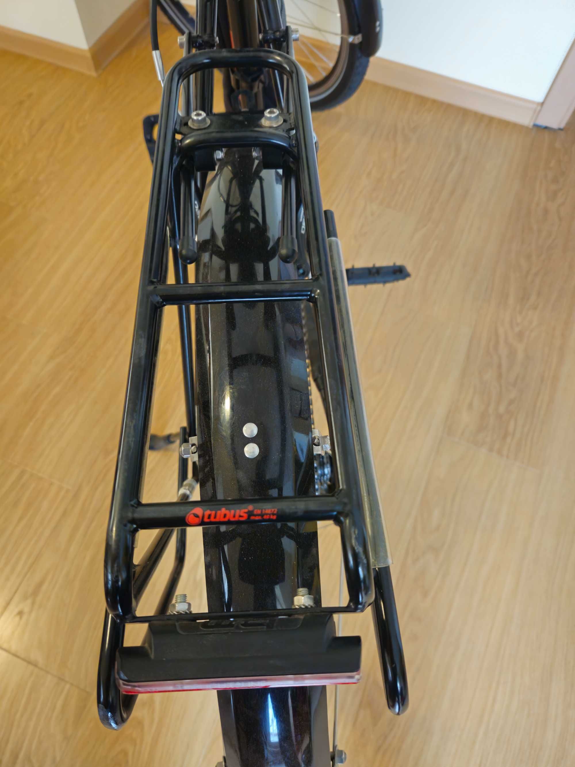 Туристическо колело Surly LHT