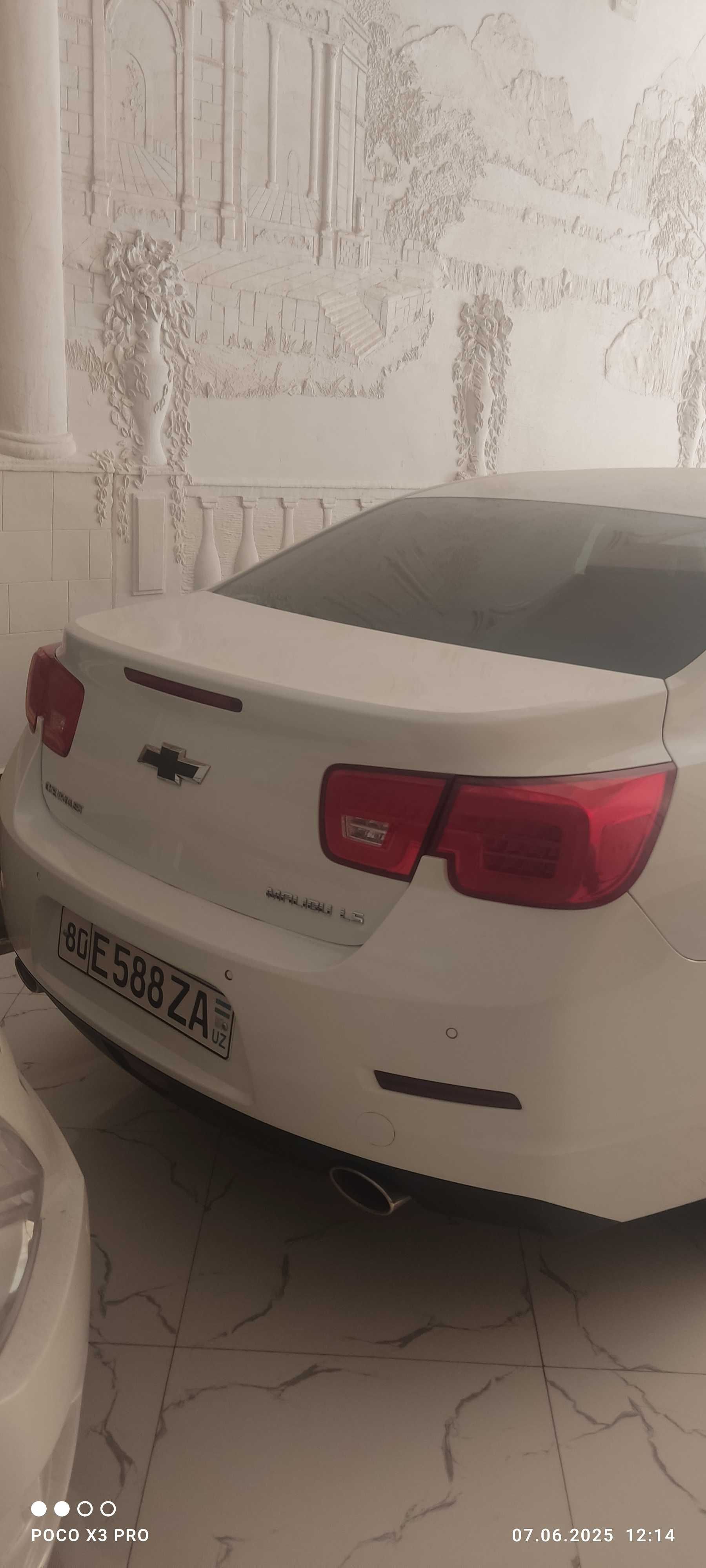Malibu LS 2012 yil 1 poz