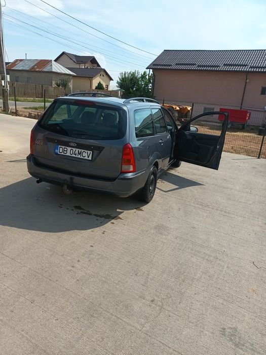 Ford focus 16 16 valve