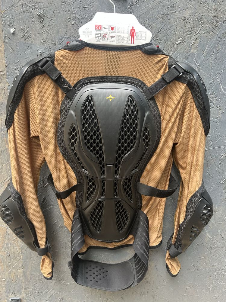 Armura moto Alpinestars bionic action V2 marimea M