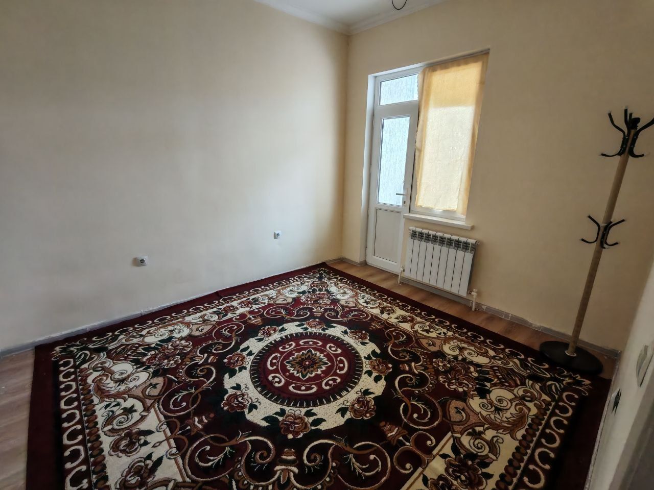 3 xonali kvartira zudlik bilan sotiladi