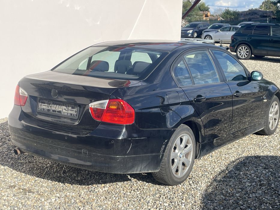 BMW 318 i cu 160000 km