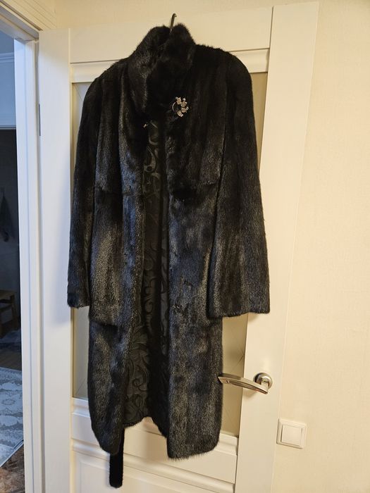 Продам, норковую шубу.,