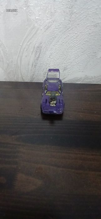 Машинки хот вилс Hot Wheels '69 Dodge Daytona Феолетовый и H2GO