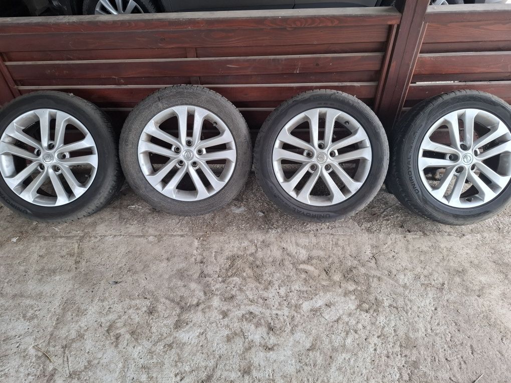 Jante Nissan juke cauciucuri 215 55 R17