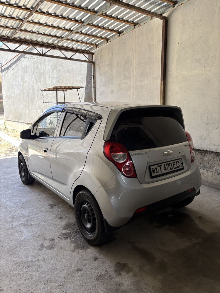 Chevrolet Spark 2015 СРОЧНО