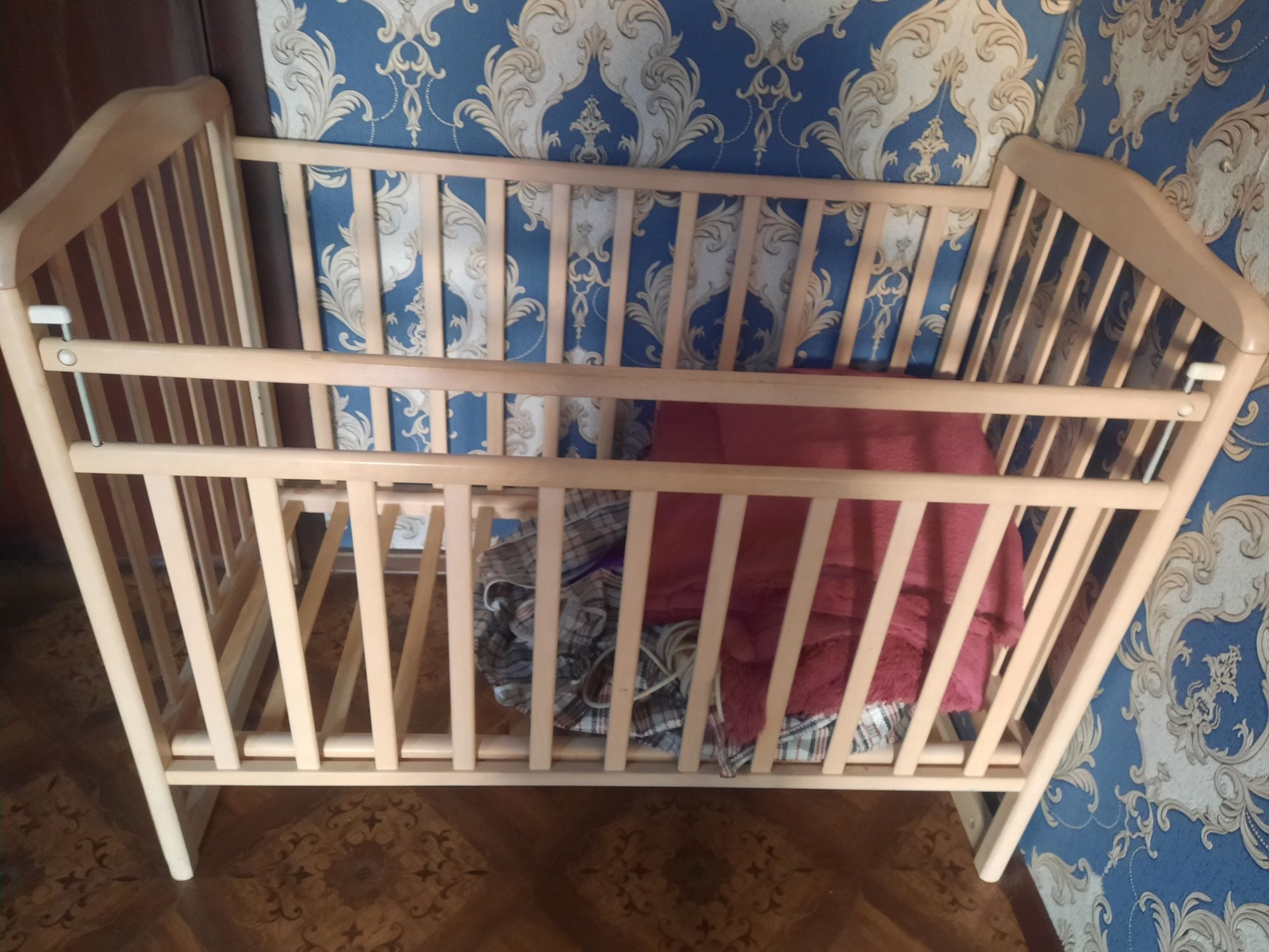 Продам детский манеж