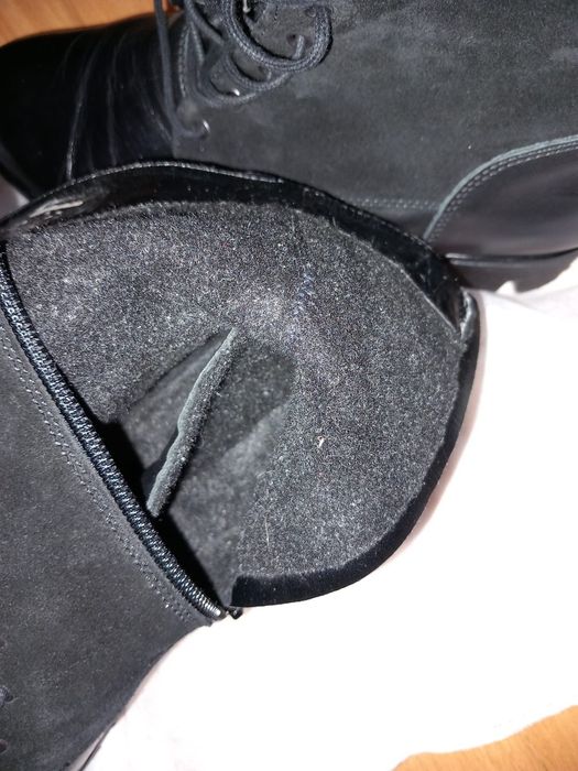 Vand Ghete din piele