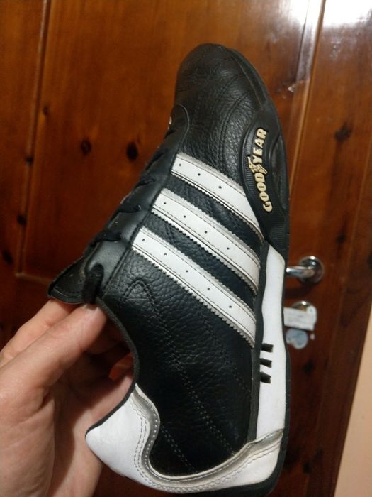 Резервирани.Adidas Goodyear 42,5нм. 27,0см.