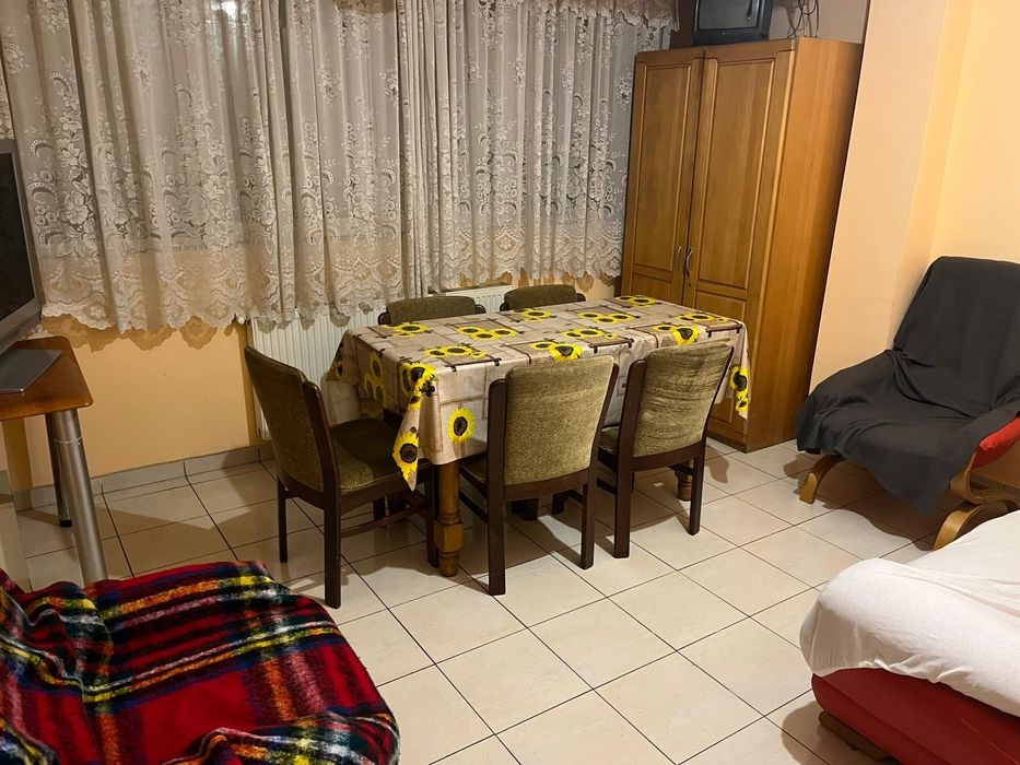 Ap 3 camere muncitori