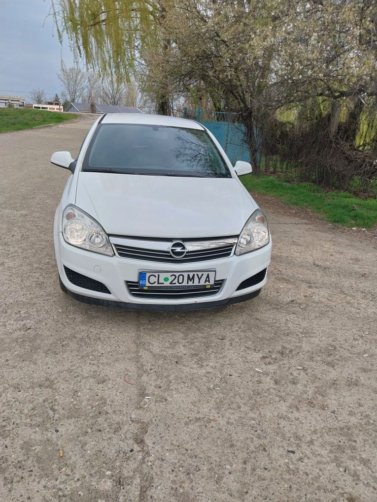 Opel astra h 1,4 benzina