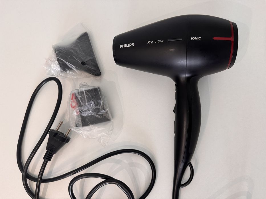 Продам Фен Philips Pro 2100 W