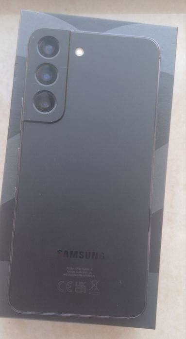 Samsung Galaxy S22 128GB/8GB RAM