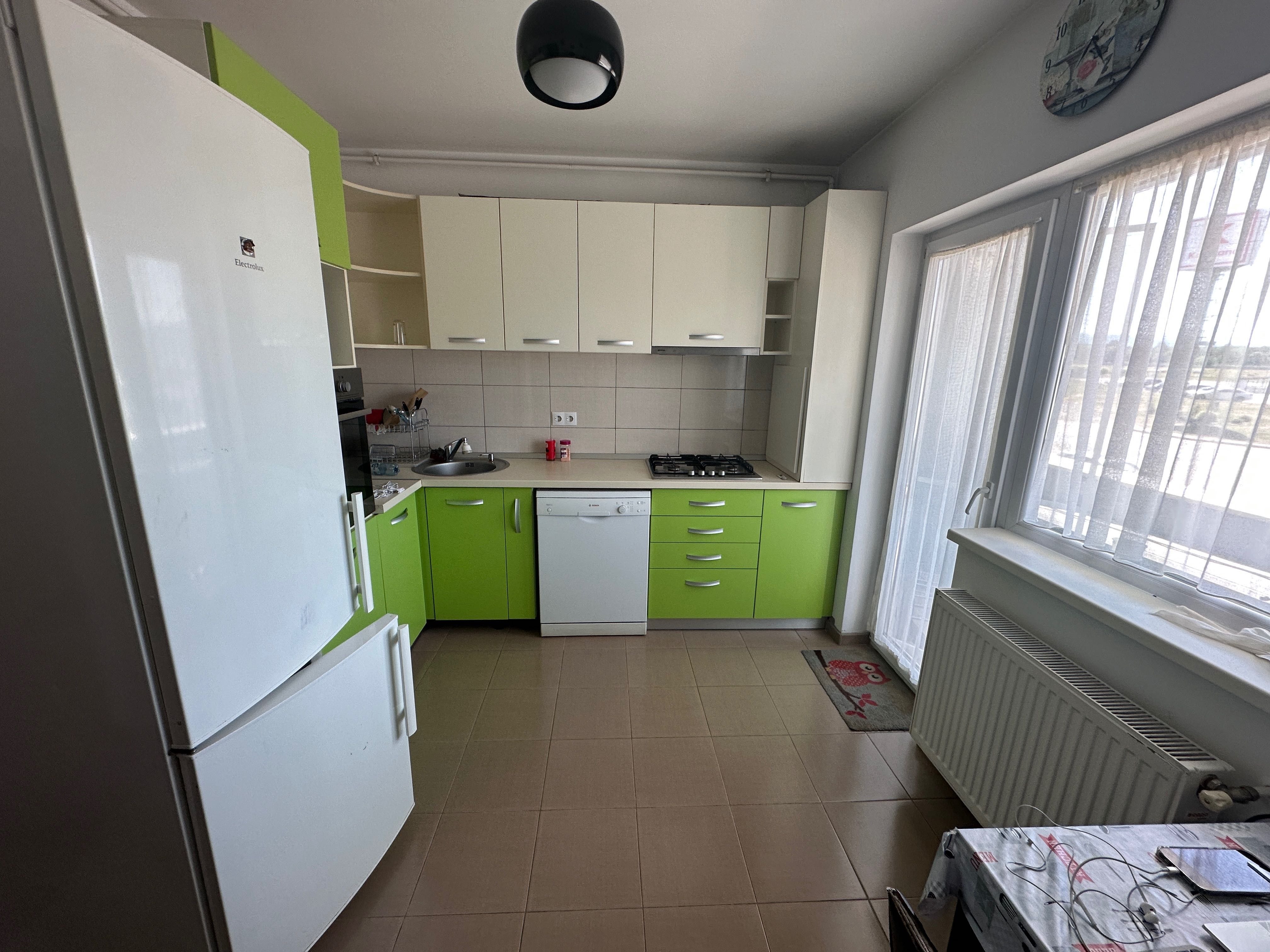 Apartament 2 camere decomandat